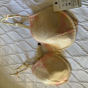 Brand New ladies Bra